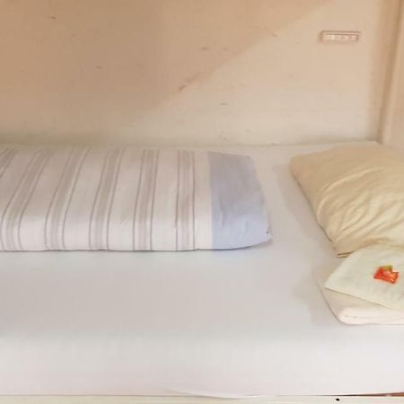 Apartment Fuer Monteure Nr 1 كاسيل المظهر الخارجي الصورة