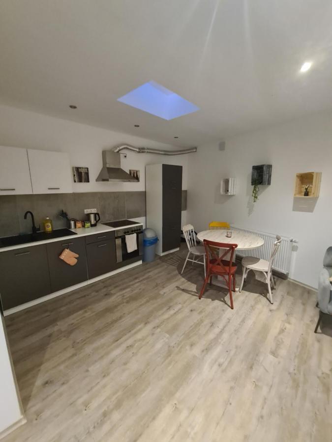 Apartment Fuer Monteure Nr 1 كاسيل المظهر الخارجي الصورة