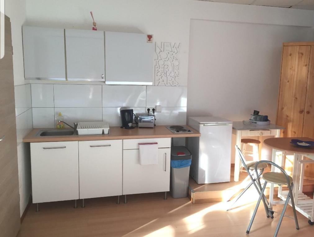 Apartment Fuer Monteure Nr 1 كاسيل المظهر الخارجي الصورة