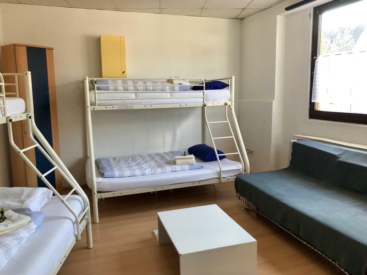 Apartment Fuer Monteure Nr 1 كاسيل المظهر الخارجي الصورة